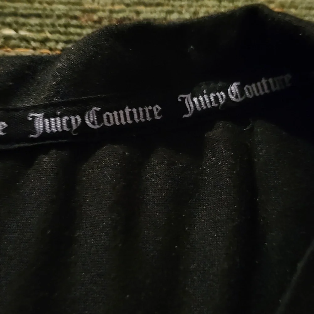 JUICY COUTURE Black and Leopard Print Logo TShirt, EUC, Size 2x - Picture 3 of 5